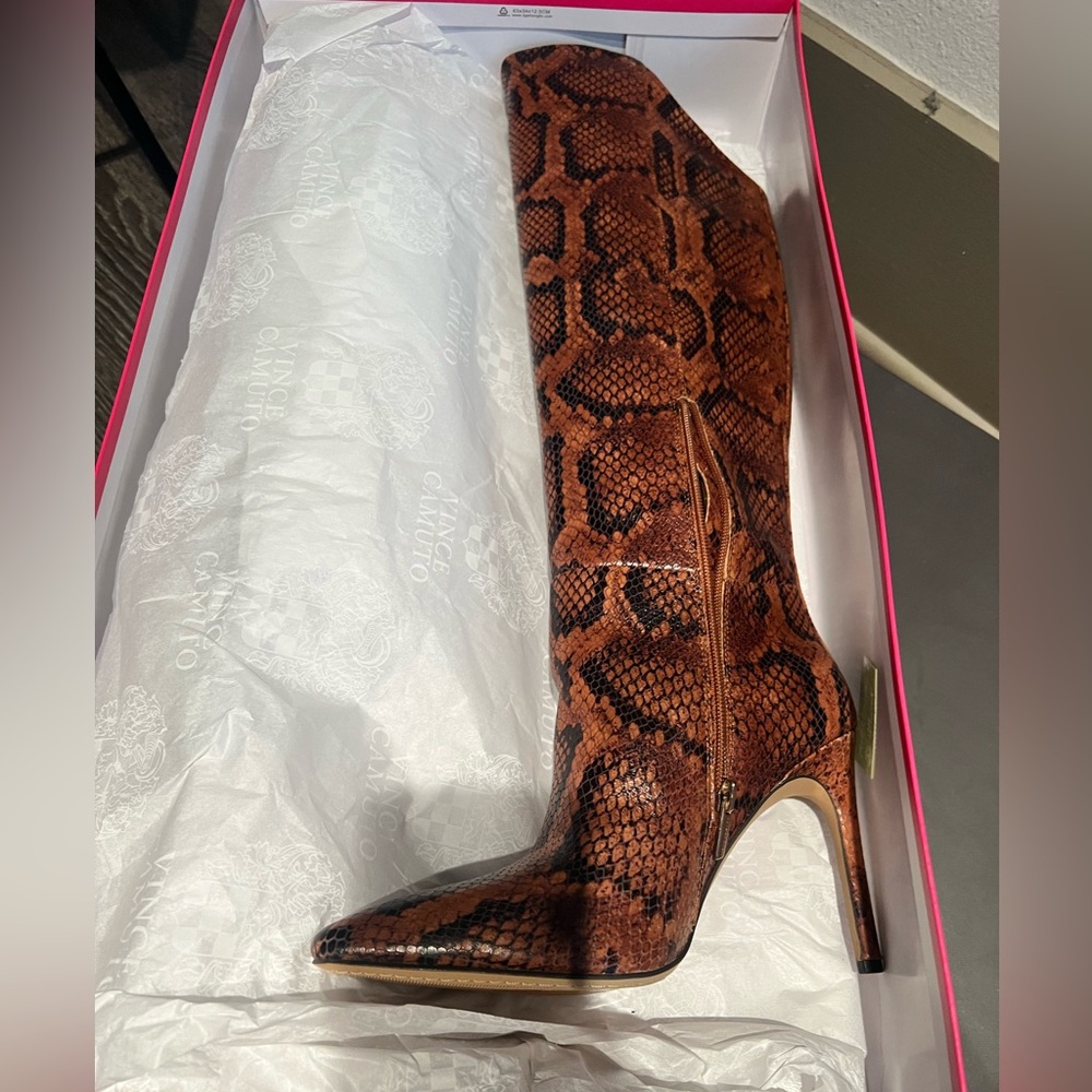 Vince Camuto boots